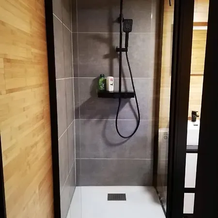 Le Cha'let Resteigne * 웰린